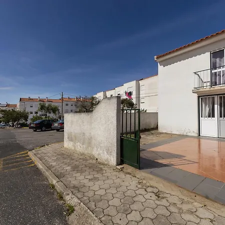 Moradia Marques نازاريه